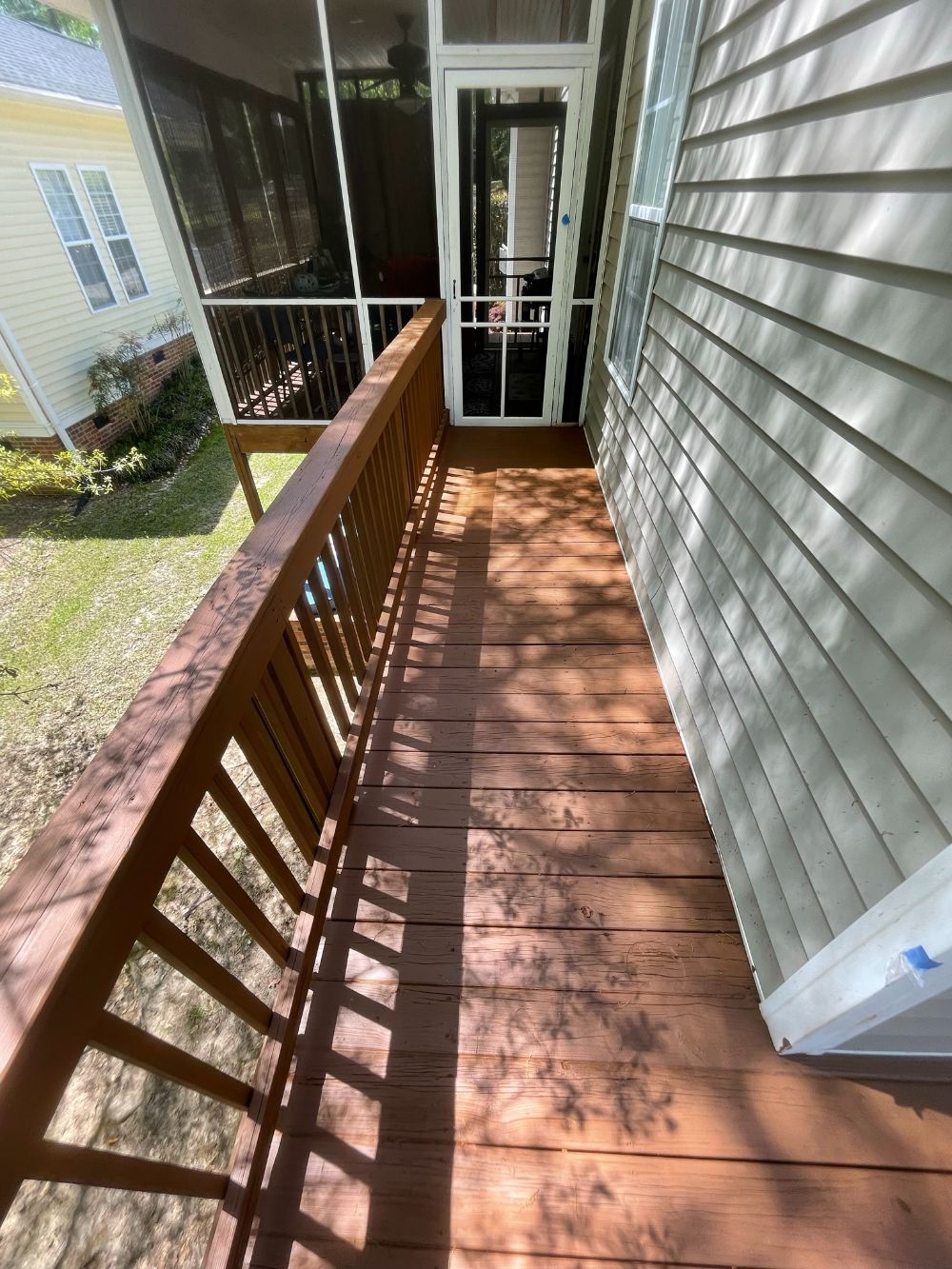Deck Cleaning and Staining in Columbia, SC